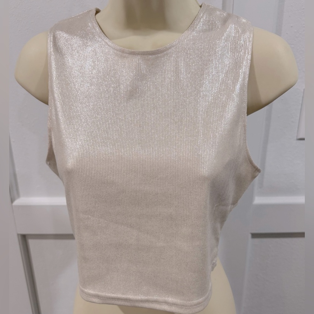 NWT Women's Sleeveless Metallic Gold Top Size Small